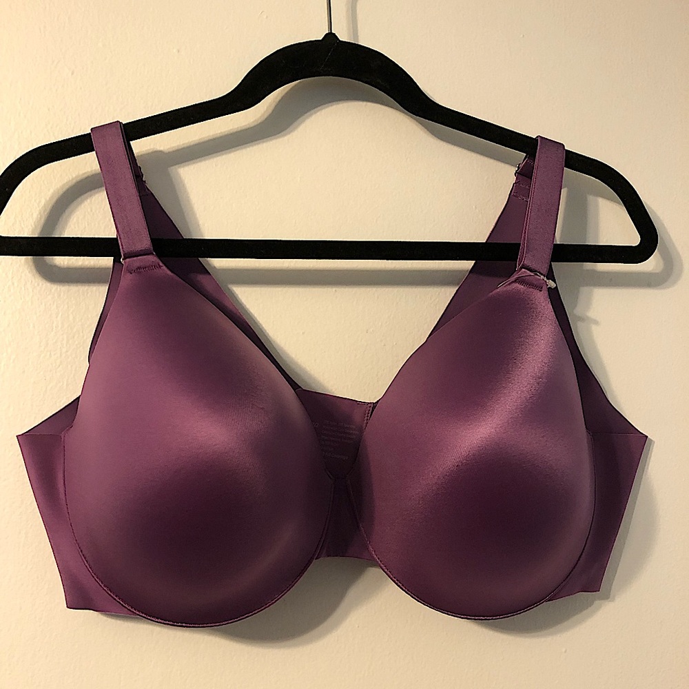 New, Never Worn 42D Plum SOMA Vanishing Back Bra!